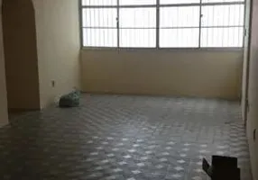 Foto 1 de Apartamento com 3 Quartos à venda, 200m² em Vila Laura, Salvador