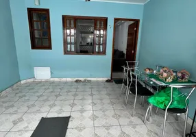 Foto 1 de Casa com 2 Quartos à venda, 45m² em Boaçu, São Gonçalo