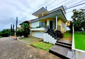 Foto 1 de Casa de Condomínio com 3 Quartos à venda, 374m² em Coqueiros, Florianópolis