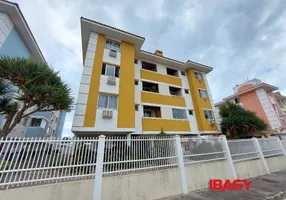 Foto 1 de Apartamento com 2 Quartos para alugar, 57m² em Areias, São José