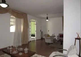 Foto 1 de Casa com 4 Quartos à venda, 300m² em Caiçaras, Belo Horizonte