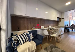 Foto 1 de Apartamento com 1 Quarto à venda, 45m² em Água Verde, Curitiba