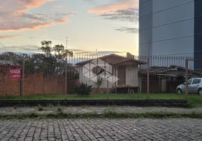 Foto 1 de Lote/Terreno à venda, 320m² em Madureira, Caxias do Sul