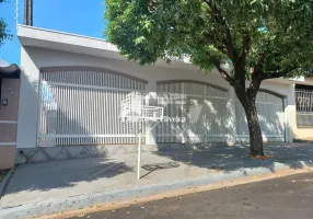 Foto 1 de Casa com 3 Quartos à venda, 210m² em Conjunto Habitacional Helio Cazarini, Olímpia