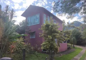 Foto 1 de Casa de Condomínio com 3 Quartos para alugar, 100m² em Limoeiro, Guapimirim