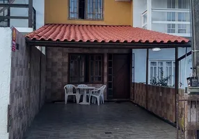 Foto 1 de Casa com 2 Quartos à venda, 88m² em Ingleses do Rio Vermelho, Florianópolis