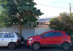 Foto 1 de Sobrado com 3 Quartos à venda, 180m² em Jardim Beatriz, São Carlos