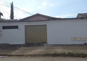 Foto 1 de Casa com 3 Quartos para alugar, 520m² em Jardim América, Goiânia