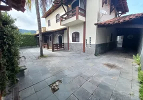 Foto 1 de Casa com 5 Quartos para alugar, 450m² em Serra Grande, Niterói