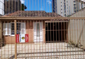 Foto 1 de Casa com 1 Quarto à venda, 57m² em Independência, Porto Alegre