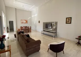 Foto 1 de Casa de Condomínio com 3 Quartos à venda, 269m² em Barcelona, Uberlândia