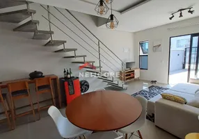 Foto 1 de Sobrado com 2 Quartos à venda, 84m² em Itacolomi, Balneário Piçarras