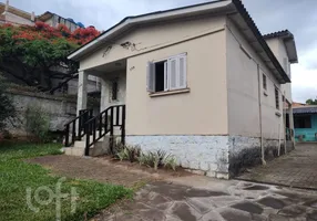 Foto 1 de Casa com 4 Quartos à venda, 191m² em São José, Porto Alegre