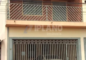 Foto 1 de Sobrado com 3 Quartos à venda, 218m² em Vila Marcelino, São Carlos