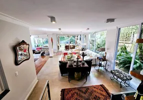 Foto 1 de Casa de Condomínio com 4 Quartos à venda, 444m² em Jardim Morumbi, São Paulo