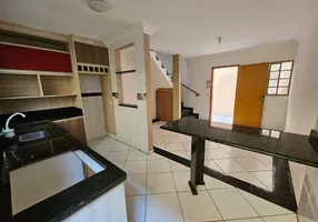 Foto 1 de Sobrado com 2 Quartos à venda, 70m² em Jardim Portugal, São José dos Campos