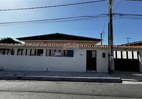Foto 1 de Casa com 4 Quartos à venda, 208m² em Japiim, Manaus