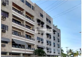 Foto 1 de Apartamento com 3 Quartos à venda, 286m² em Centro, Araruama