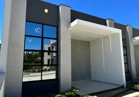 Foto 1 de Casa de Condomínio com 2 Quartos à venda, 67m² em Centro, Aquiraz