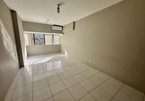 Foto 1 de Sala Comercial para alugar, 30m² em Caminho Das Árvores, Salvador