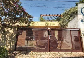 Foto 1 de Casa com 4 Quartos à venda, 200m² em Jardim Botânico, Jaguariúna