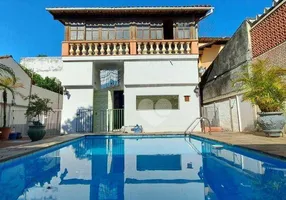 Foto 1 de Casa com 4 Quartos à venda, 385m² em Grajaú, Rio de Janeiro