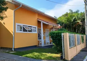 Foto 1 de Casa com 2 Quartos à venda, 151m² em Campeche, Florianópolis