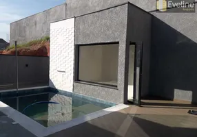 Foto 1 de Casa de Condomínio com 3 Quartos à venda, 230m² em Itapeti, Mogi das Cruzes