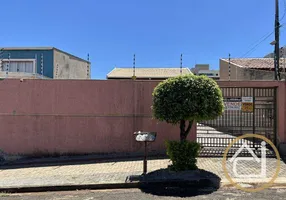 Foto 1 de Sobrado com 3 Quartos à venda, 143m² em Alto da Boa Vista, Londrina