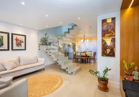 Foto 1 de Casa de Condomínio com 3 Quartos à venda, 208m² em Pilarzinho, Curitiba