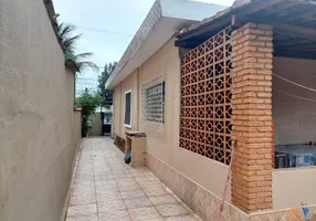 Foto 1 de Casa com 4 Quartos à venda, 98m² em São Jorge, Santos