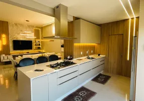 Foto 1 de Casa com 3 Quartos à venda, 230m² em Operaria Nova, Criciúma