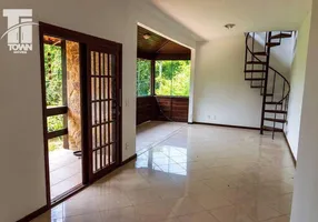 Foto 1 de Casa com 4 Quartos à venda, 311m² em Piratininga, Niterói