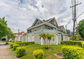 Foto 1 de Casa com 3 Quartos à venda, 181m² em Água Verde, Curitiba