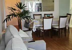 Foto 1 de Apartamento com 3 Quartos à venda, 107m² em Bacacheri, Curitiba