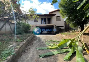 Foto 1 de Casa com 3 Quartos à venda, 150m² em Itapoã, Belo Horizonte