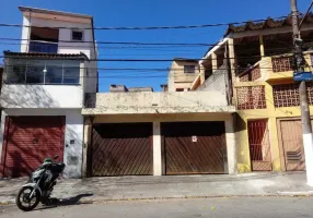 Foto 1 de Casa com 2 Quartos à venda, 180m² em Vila Santa Catarina, São Paulo