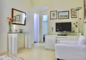 Foto 1 de Apartamento com 2 Quartos à venda, 71m² em Leblon, Rio de Janeiro
