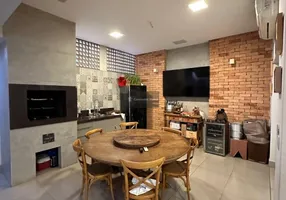 Foto 1 de Casa de Condomínio com 3 Quartos à venda, 180m² em Despraiado, Cuiabá