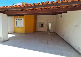 Foto 1 de Casa com 3 Quartos à venda, 211m² em Cirurgia, Aracaju