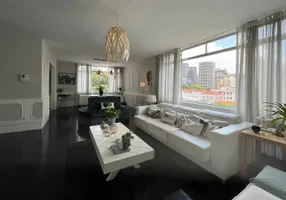 Foto 1 de Apartamento com 3 Quartos à venda, 275m² em Jardim América, São Paulo