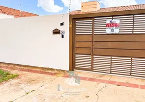 Foto 1 de Casa com 3 Quartos à venda, 155m² em Tiradentes, Campo Grande