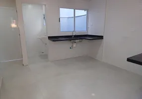 Foto 1 de Apartamento com 2 Quartos para alugar, 55m² em Vila Nhocune, São Paulo