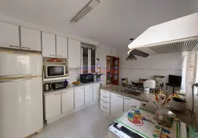 Foto 1 de Casa com 4 Quartos à venda, 396m² em São José, São Caetano do Sul