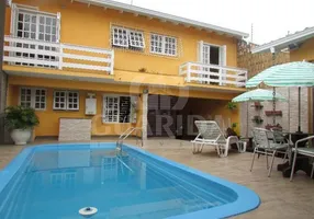Foto 1 de Casa com 4 Quartos para alugar, 285m² em Ipanema, Porto Alegre