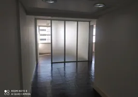 Foto 1 de Sala Comercial para alugar, 65m² em Centro, Rio de Janeiro