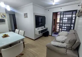 Foto 1 de Apartamento com 3 Quartos à venda, 67m² em Cajuru, Curitiba