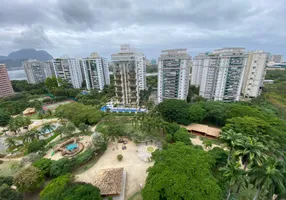 Foto 1 de Apartamento com 4 Quartos para venda ou aluguel, 149m² em Peninsula, Rio de Janeiro
