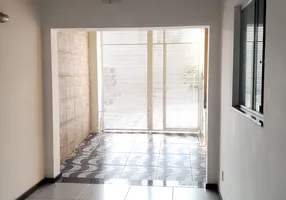 Foto 1 de Casa com 3 Quartos à venda, 360m² em Conjunto Água Branca, Contagem