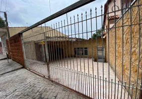 Foto 1 de Casa com 2 Quartos à venda, 72m² em Jardim Vivan, São Paulo